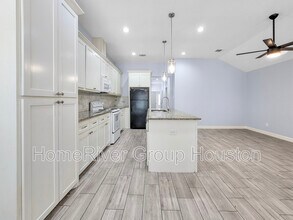 4734 Branch St in Houston, TX - Building Photo - Building Photo
