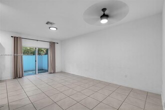 1871 SE 9th Terrace in Florida City, FL - Building Photo - Building Photo