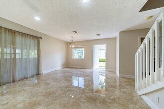 1335 SW 48th Terrace in Deerfield Beach, FL - Building Photo - Building Photo