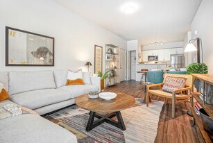 Park on 20th in Lake Stevens, WA - Building Photo