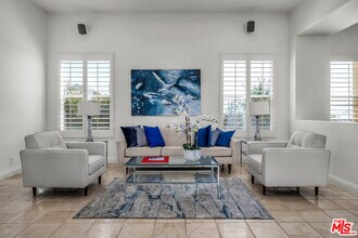 16730 Calle De Catalina in Los Angeles, CA - Building Photo - Building Photo