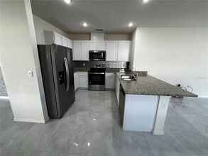 4855 Cranberry Wy in Lakeland, FL - Building Photo - Building Photo