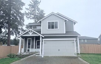 138 191st St Ct E in Spanaway, WA - Building Photo