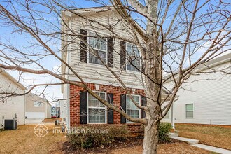 726 Sinclair Dr in Monroe, NC - Foto de edificio - Building Photo