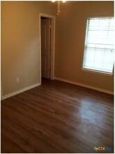 1704 Seguin Ave in Victoria, TX - Building Photo - Building Photo