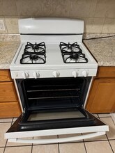 12 E 36th St in Bayonne, NJ - Building Photo - Building Photo