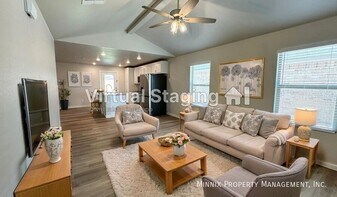 317 E 77th St in Lubbock, TX - Building Photo