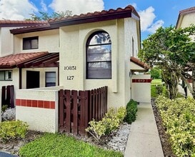 10851 Palm Lake Ave in Boynton Beach, FL - Building Photo - Building Photo