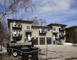 19 Cannon Rd in Toronto, ON - Building Photo