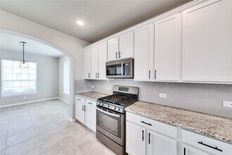 5905 Giovanni Pl in Round Rock, TX - Building Photo - Building Photo