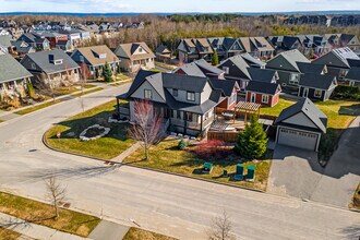 107 Snow Apple Cres in Blue Mountains, ON - Building Photo - Building Photo