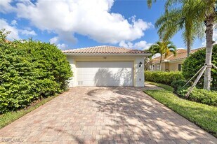 7539 Novara Ct in Naples, FL - Building Photo