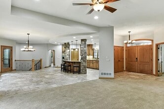 5016 S 237th Cir in Elkhorn, NE - Building Photo - Building Photo