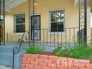 5255 Lowell Blvd in Denver, CO - Building Photo - Building Photo