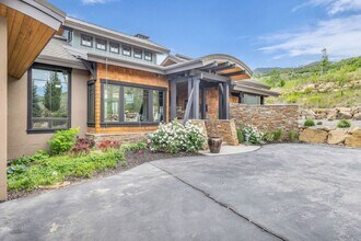2689 N River Meadows Dr in Midway, UT - Building Photo - Building Photo
