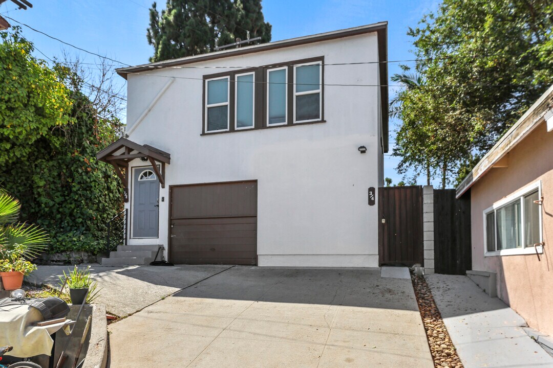 610 E Fairview Blvd, Unit 610 in Inglewood, CA - Foto de edificio