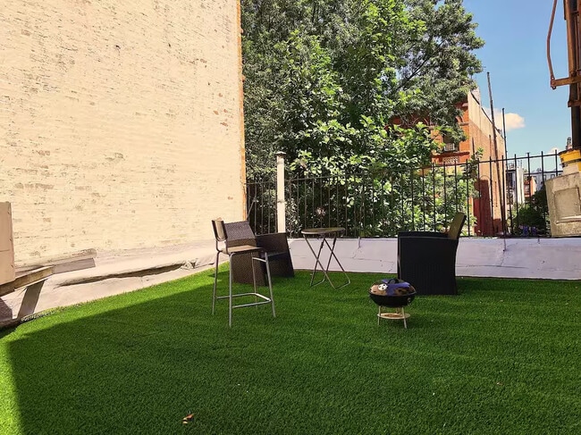 property at 404 5th St