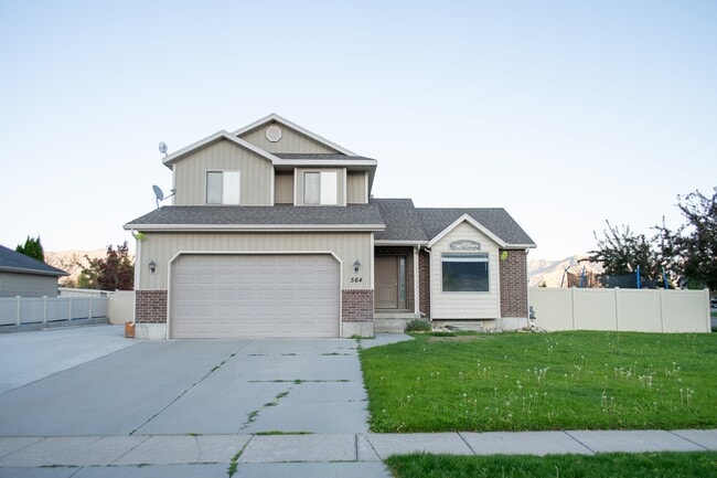 property at 564 800 E