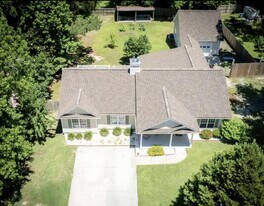 7383 Hazelstone Ln in Leland, NC - Building Photo