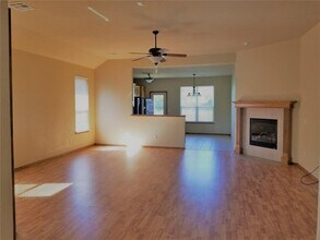 1629 SW 31st St in Moore, OK - Building Photo - Building Photo