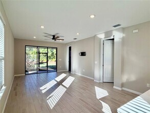 15109 Shady Palms Ln in Nokomis, FL - Building Photo - Building Photo