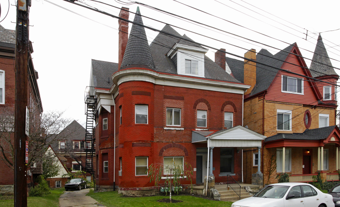 225 Stratford Ave in Pittsburgh, PA - Foto de edificio