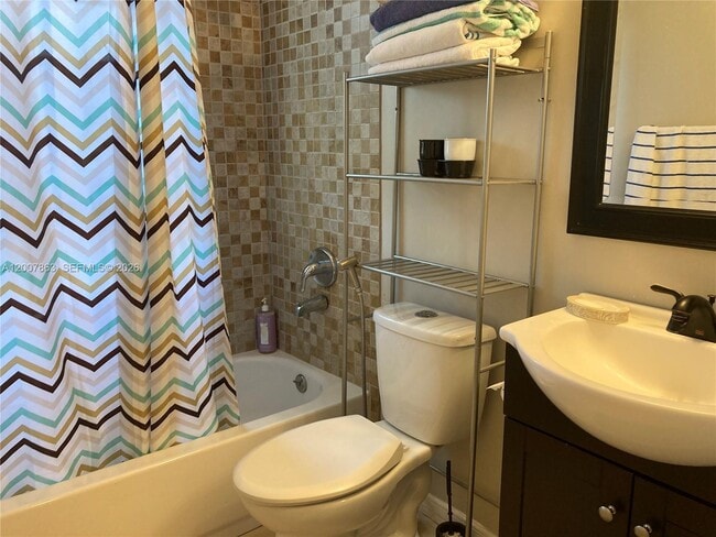 5300 NE 6th Ave in Fort Lauderdale, FL - Building Photo - Building Photo