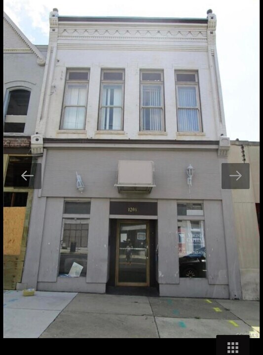 1208 Hull St in Richmond, VA - Building Photo