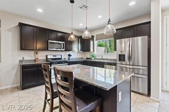 9668 Canyon Landing Ave in Las Vegas, NV - Building Photo - Building Photo