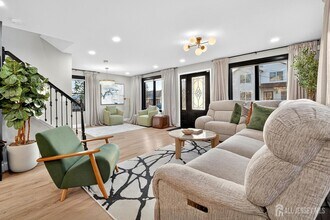 162 Brower Ave in Edison, NJ - Building Photo - Building Photo