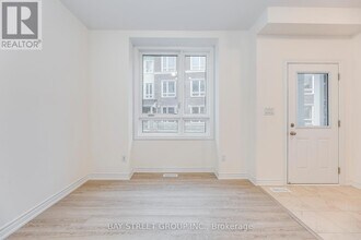 11 Massachusetts Ln in Markham, ON - Building Photo - Building Photo