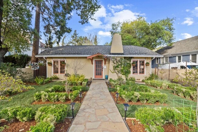 320 Bachman Ave in Los Gatos, CA - Building Photo - Building Photo