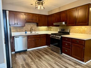 4612 Mirror Light Pl in Fort Wayne, IN - Foto de edificio - Building Photo