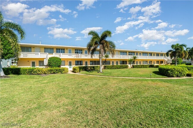 property at 473 12th Ave S