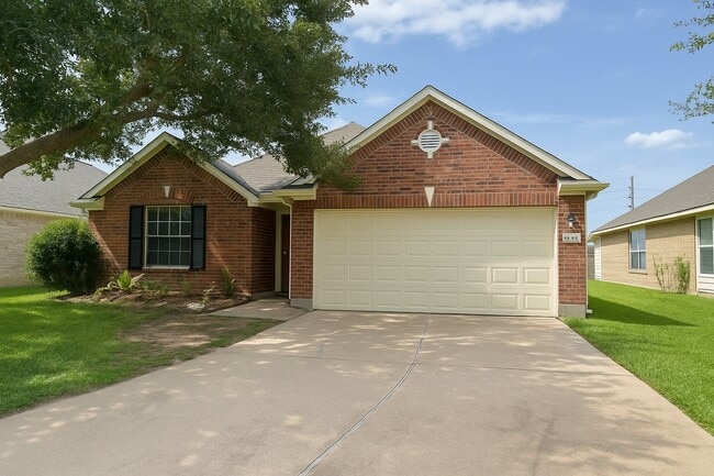 property at 5907 Yaupon Ridge Dr