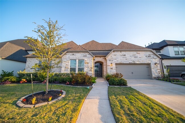 property at 6919 Shoreline Vw Dr
