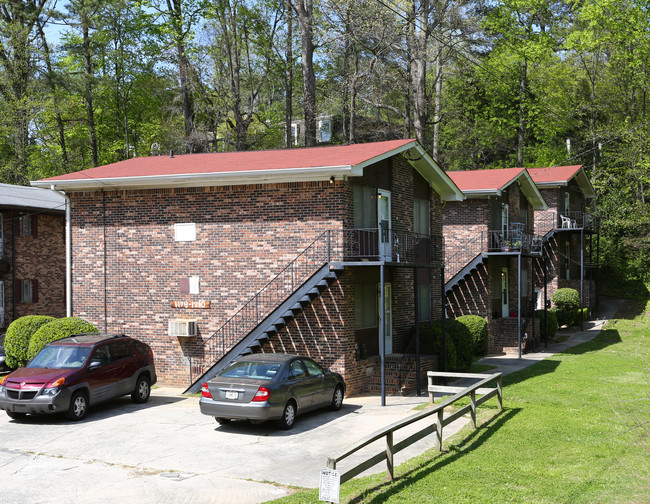 Arrow Creek Place Apartments in Atlanta, GA - Foto de edificio - Building Photo