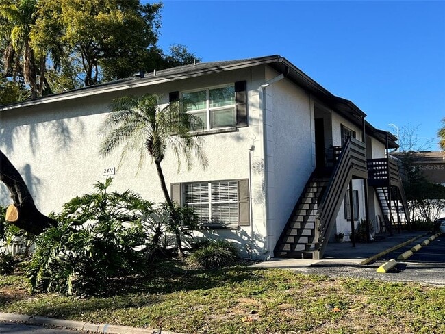 property at 2411 W Stroud Ave