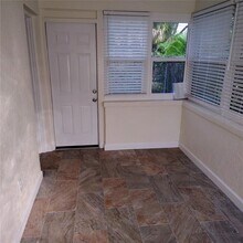 2230 Grove St S in St. Petersburg, FL - Building Photo - Building Photo