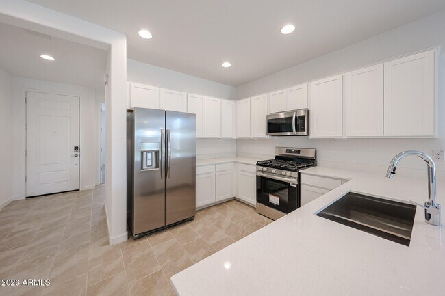 17363 W Gray Fox Trl in Surprise, AZ - Building Photo - Building Photo