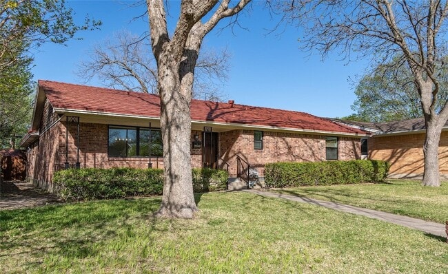 property at 2550 Norsworthy Dr