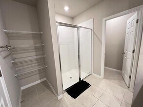 1242 Citrus Landings Blvd in Davenport, FL - Building Photo - Building Photo