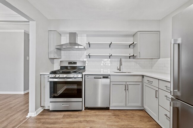 property at 4608 Coleridge St