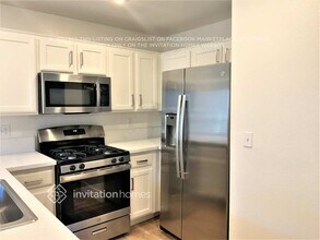 539 Eresma St in Henderson, NV - Building Photo - Building Photo