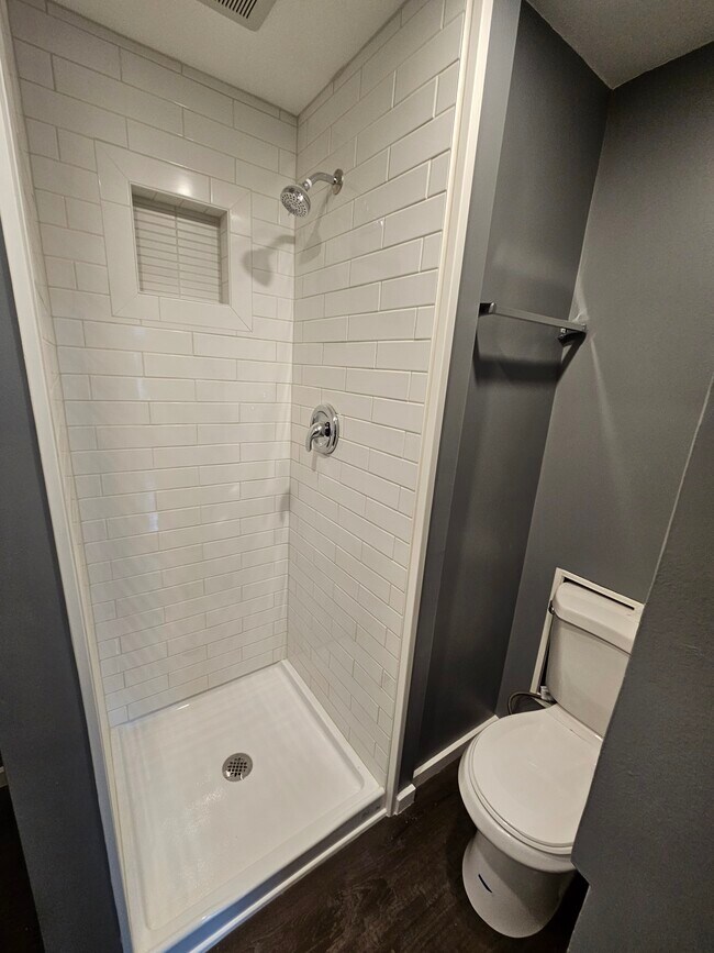 23 Woodward St, Unit 23 woodward in Boston, MA - Building Photo - Building Photo