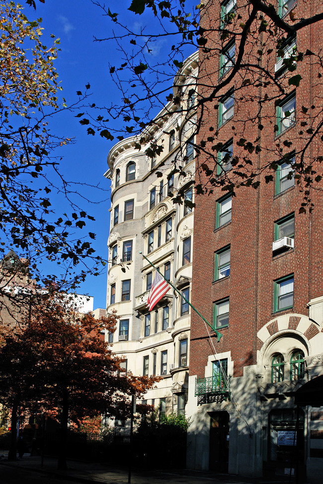 Florence Court Cooperative in Brooklyn, NY - Building Photo - Building Photo