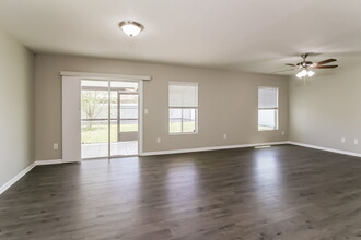 95017 Timberlake Dr in Fernandina Beach, FL - Building Photo - Building Photo