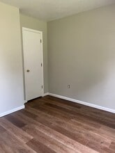 800 Willow St in Marshfield, MO - Building Photo - Building Photo