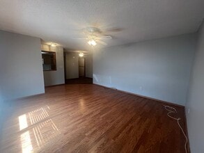 1001 E Scott St in Springfield, MO - Building Photo - Building Photo