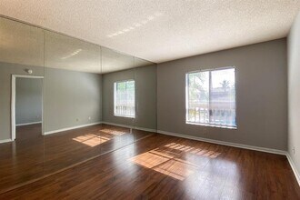 2965 NE 8th Terrace in Wilton Manors, FL - Building Photo - Building Photo